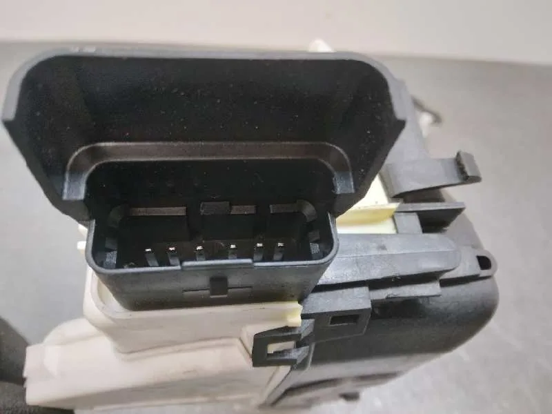 Cerradura Puerta Delantera Izquierda para Citroën C3