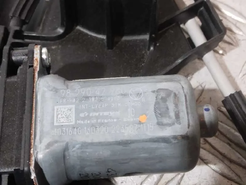 Elevalunas Delantero Derecho para Opel Corsa F