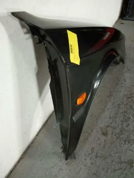 Aleta Delantera Derecha para Saab 900 Cabrio