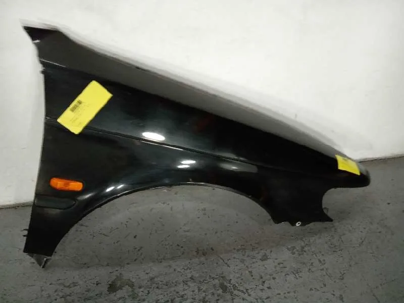 Aleta Delantera Derecha para Saab 900 Cabrio