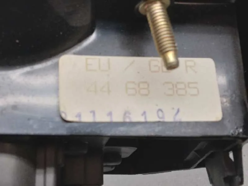 Piloto Trasero Derecho para Saab 900 Cabrio