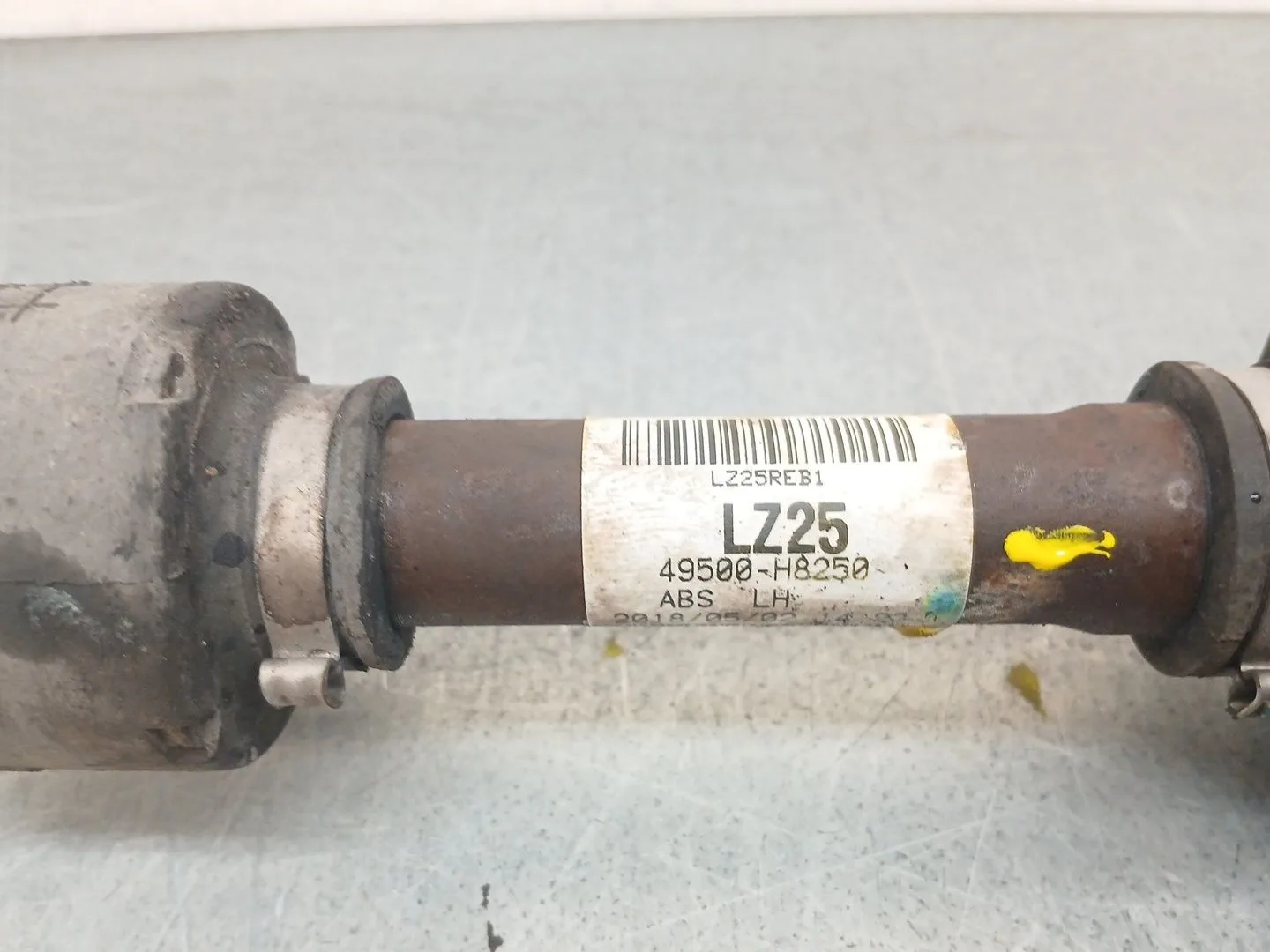 Transmision Delantera Izquierda para Kia Stonic (Ybcuv)