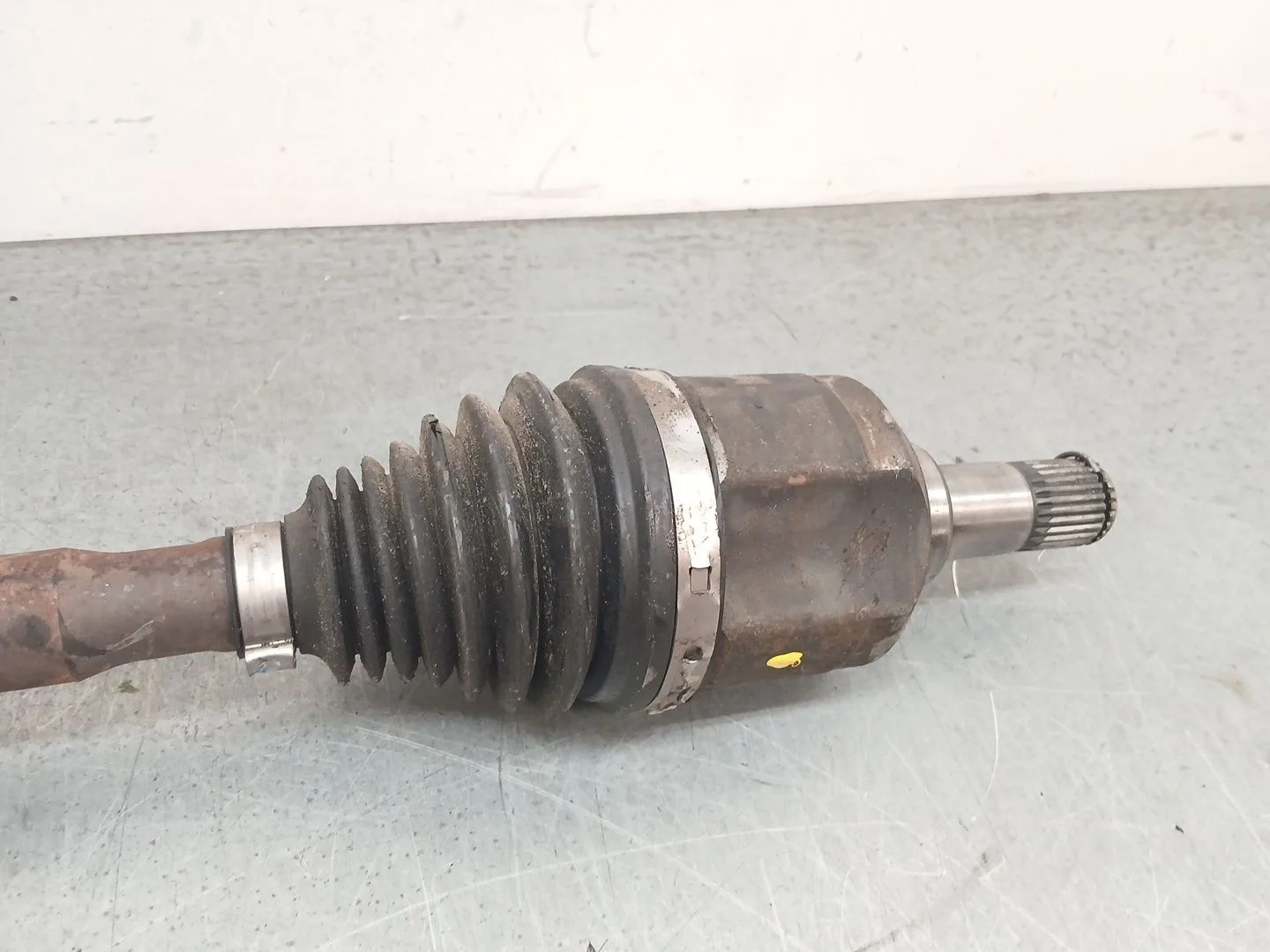 Transmision Delantera Derecha para Kia Stonic (Ybcuv)