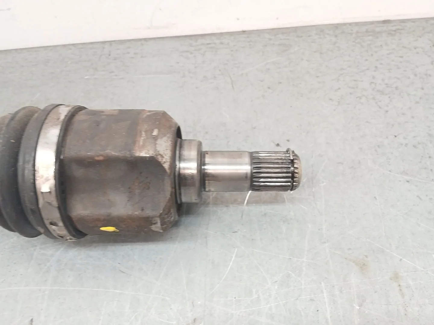 Transmision Delantera Derecha para Kia Stonic (Ybcuv)