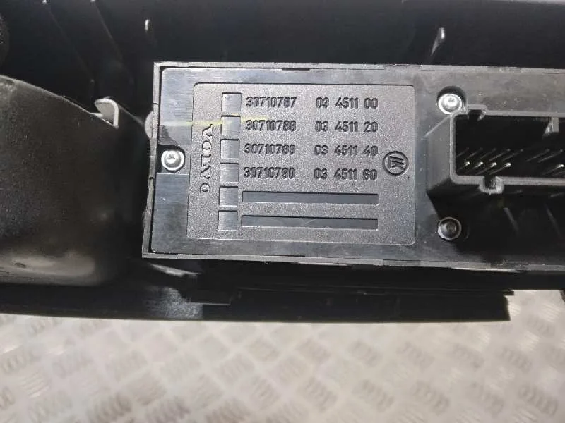 Mando Elevalunas Delantero Izquierdo para Volvo S40 Berlina