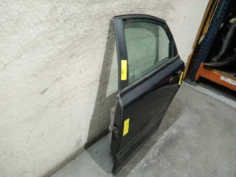Puerta Trasera Izquierda para Volvo S40 Berlina