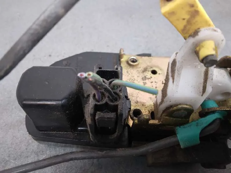 Cerradura Puerta Trasera Izquierda para Chrysler Jeep Gr.cherokee (Wh)