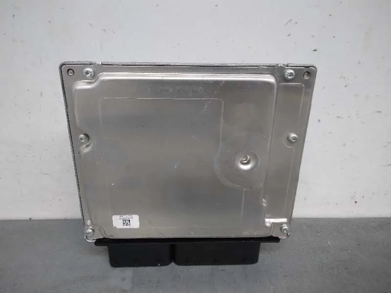 Centralita Motor Uce para Bmw Serie 1 Berlina (E81/E87)