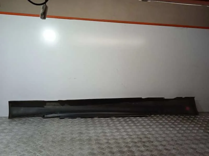 Faldon Lateral para Bmw Serie 1 Berlina (E81/E87)