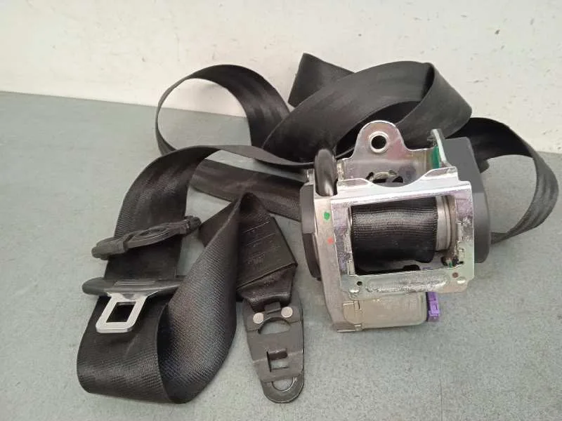 Pretensor Airbag Derecho para Audi A6 Berlina (4F2)