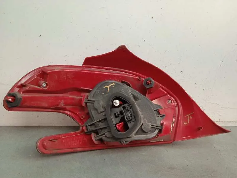 Piloto Trasero Derecho para Peugeot 208