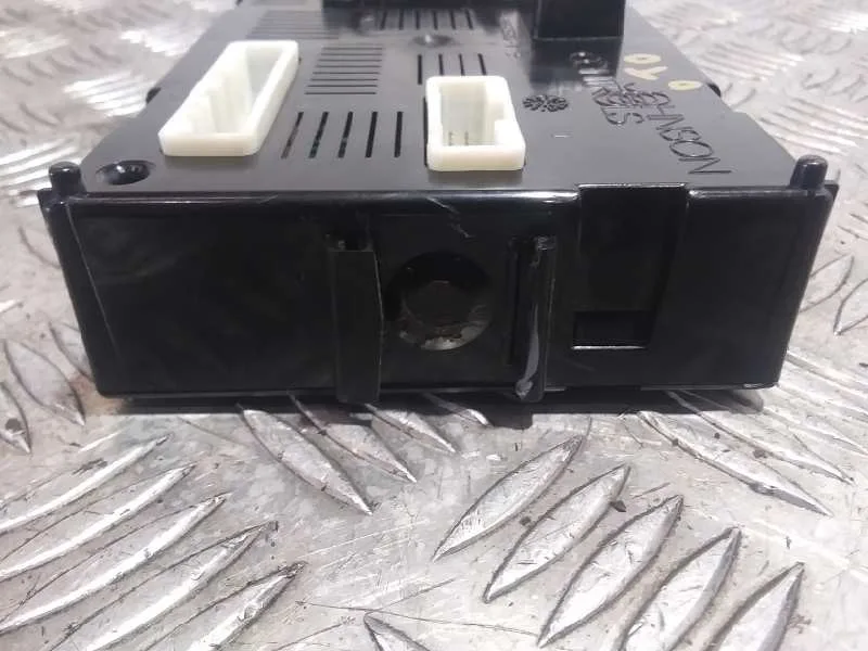 Modulo Electronico para Nissan Micra (K12E)