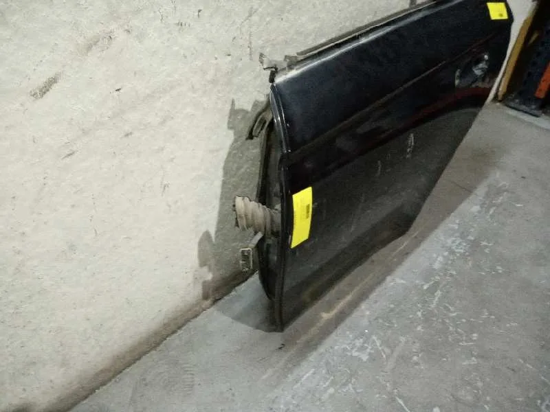 Puerta Trasera Izquierda para Mercedes-Benz Clase Cls (W219)
