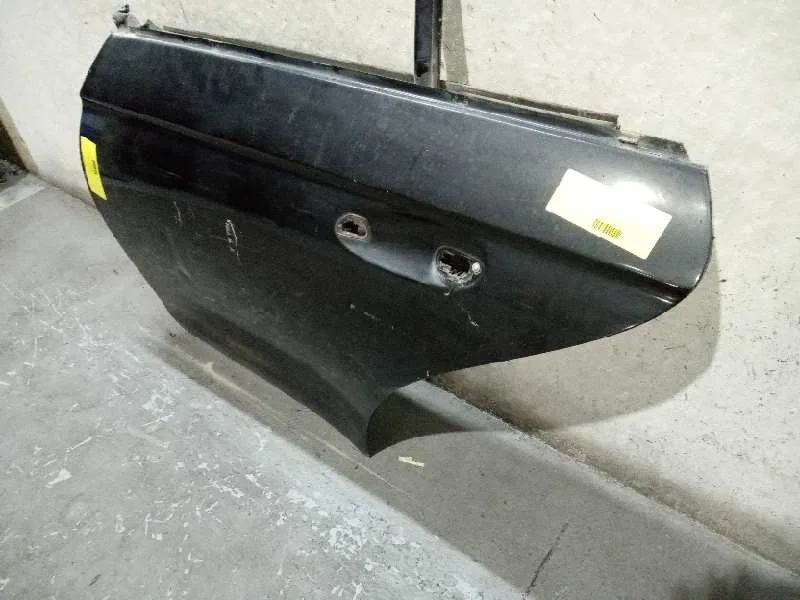 Puerta Trasera Izquierda para Mercedes-Benz Clase Cls (W219)
