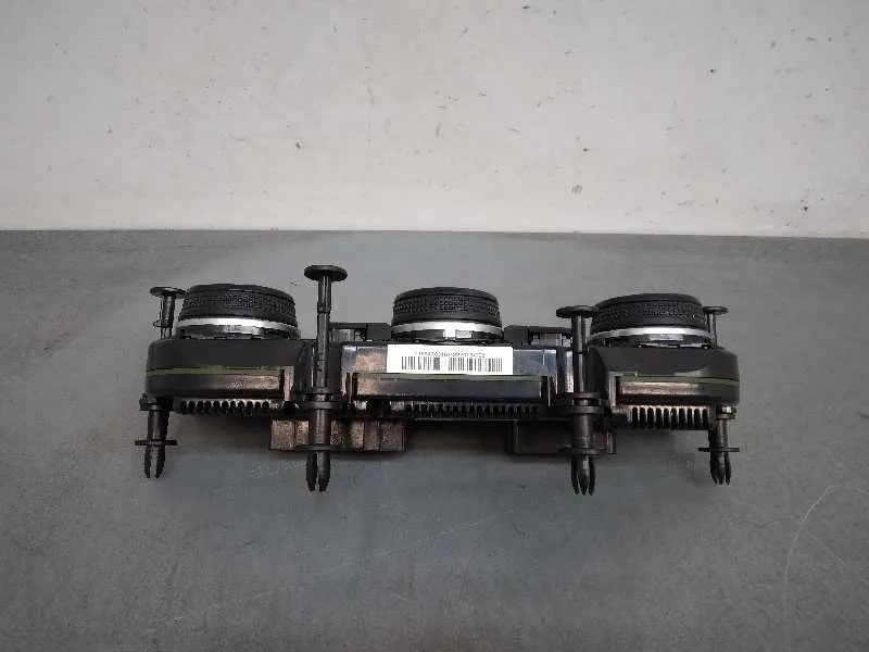 Mando Climatizador para Volkswagen Golf Vii Lim.