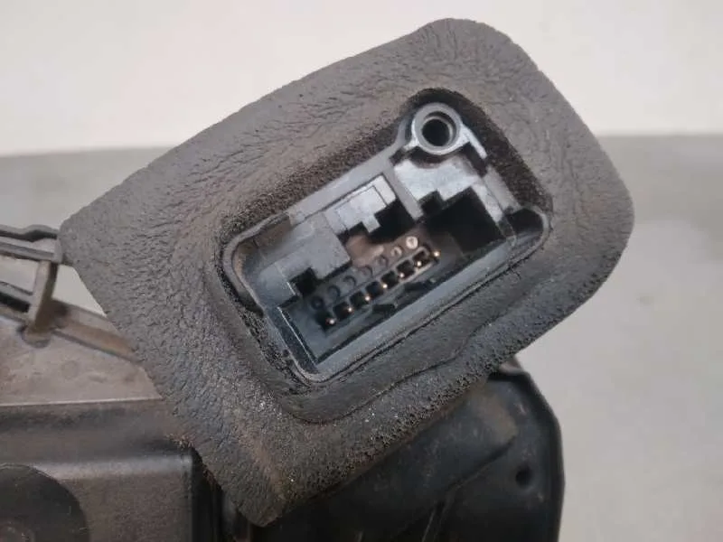 Cerradura Puerta Delantera Derecha para Volkswagen Golf Vii Lim.