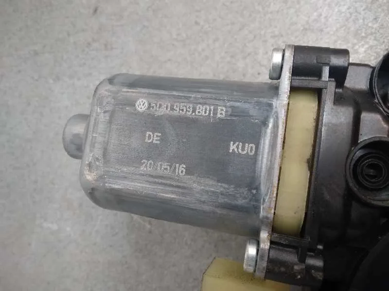 Elevalunas Delantero Izquierdo para Volkswagen Golf Vii Lim.