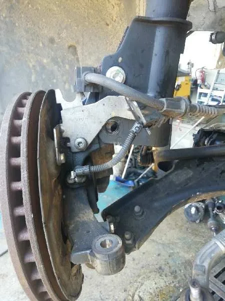 Mangueta Delantera Izquierda para Peugeot 5008