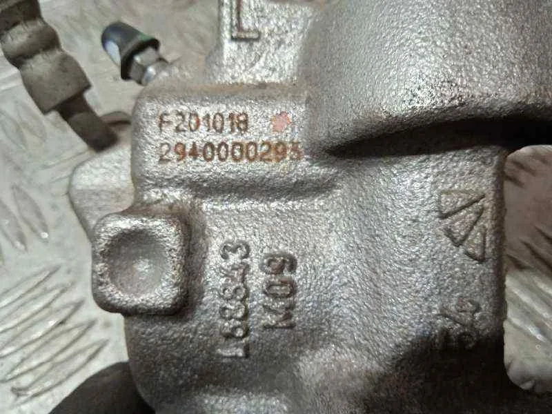 Pinza Freno Delantera Izquierda para Nissan Micra V (K14)