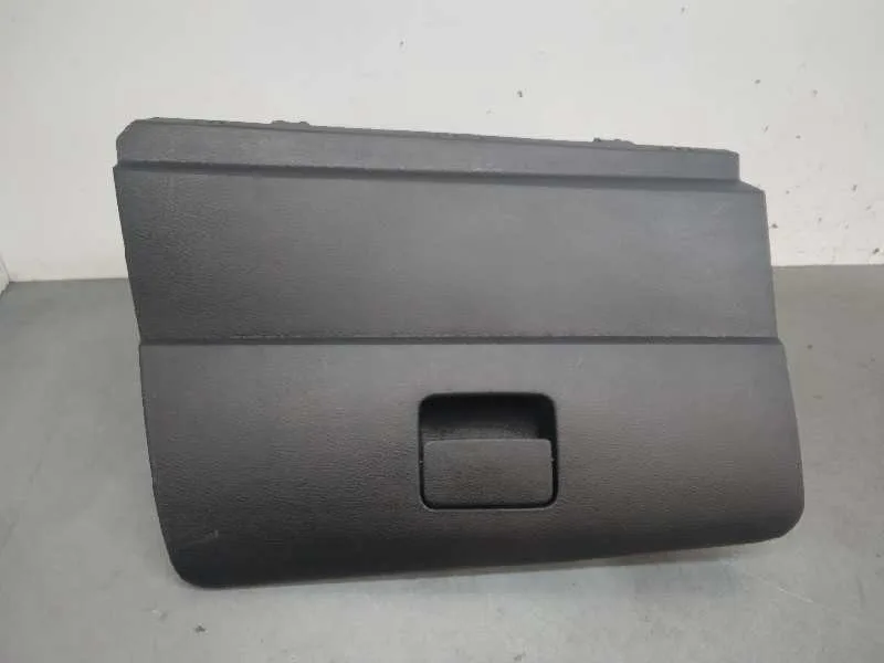 Guantera para Nissan Micra V (K14)