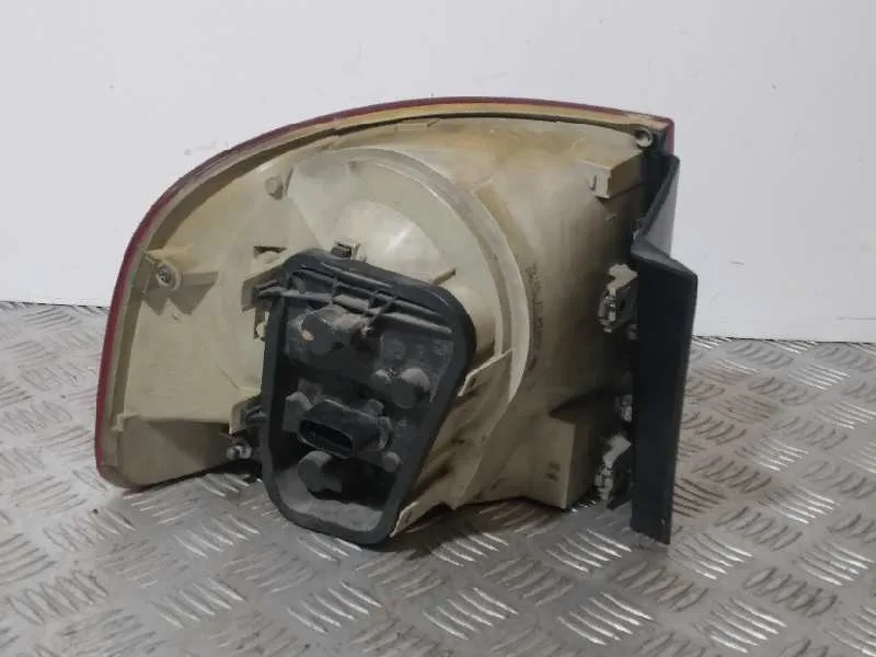 Piloto Trasero Derecho para Volkswagen Touareg (7La)