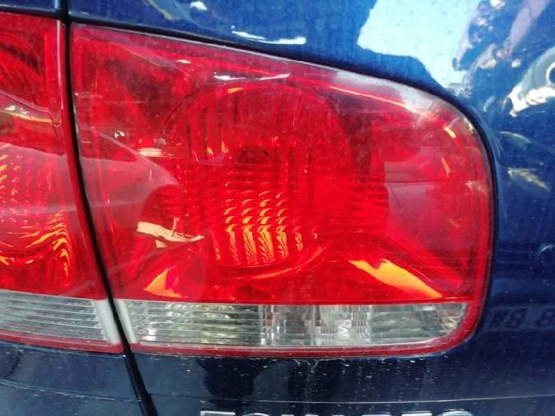Piloto Trasero Izquierdo Interior para Volkswagen Touareg (7La)