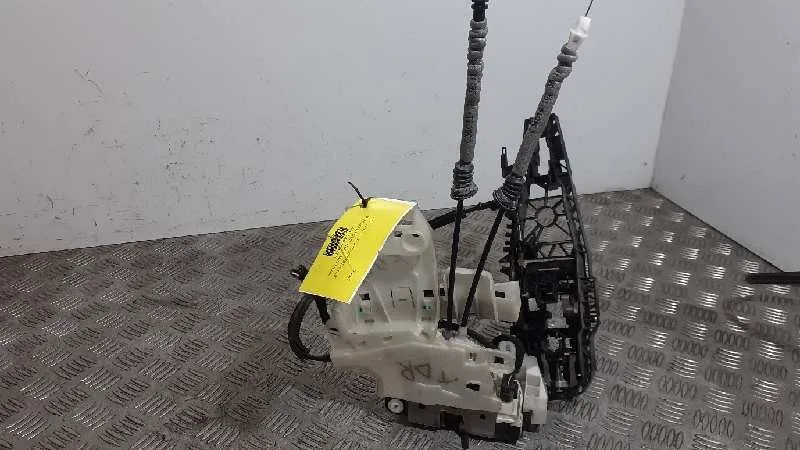 Cerradura Puerta Trasera Derecha para Jeep Renegade