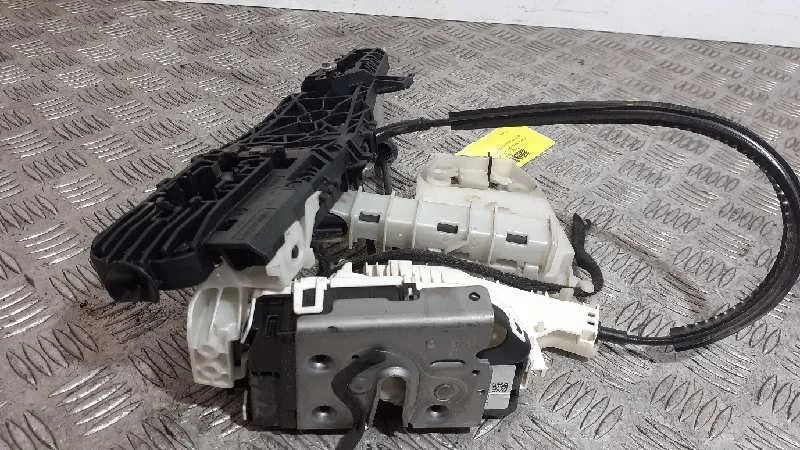 Cerradura Puerta Trasera Derecha para Jeep Renegade