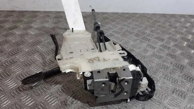 Cerradura Puerta Trasera Derecha para Jeep Renegade