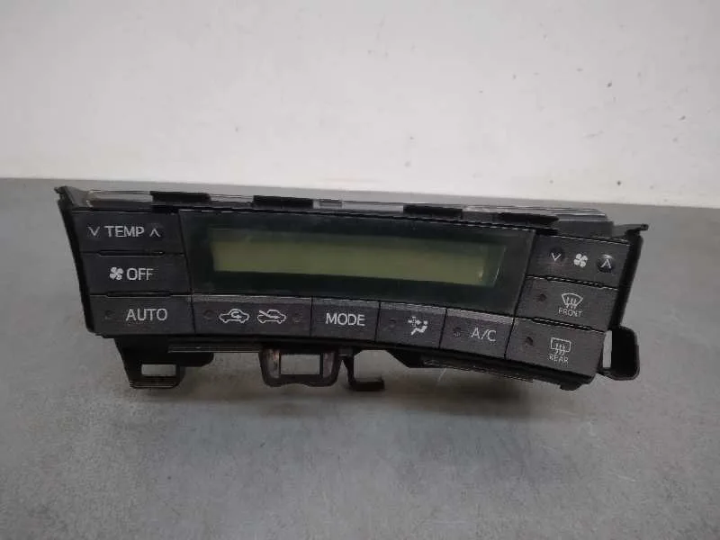 Mando Climatizador para Toyota Prius (Nhw30)