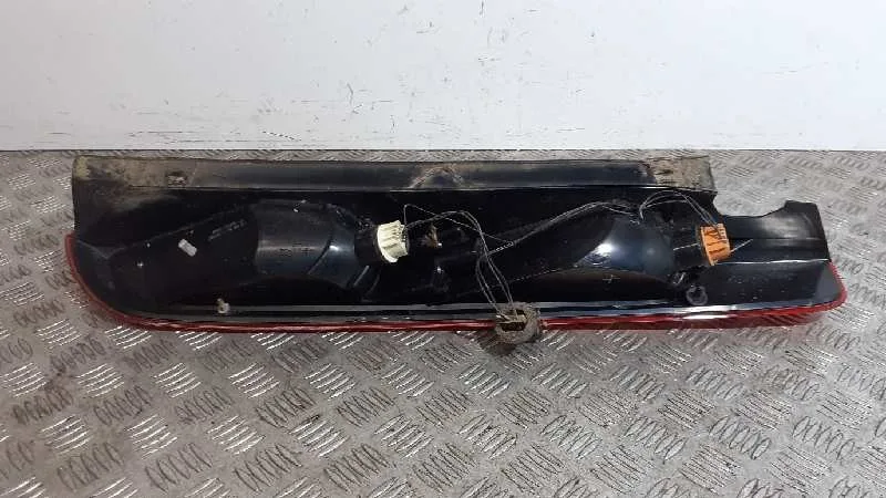 Piloto Trasero Izquierdo para Ford Focus Lim. (Cb4)
