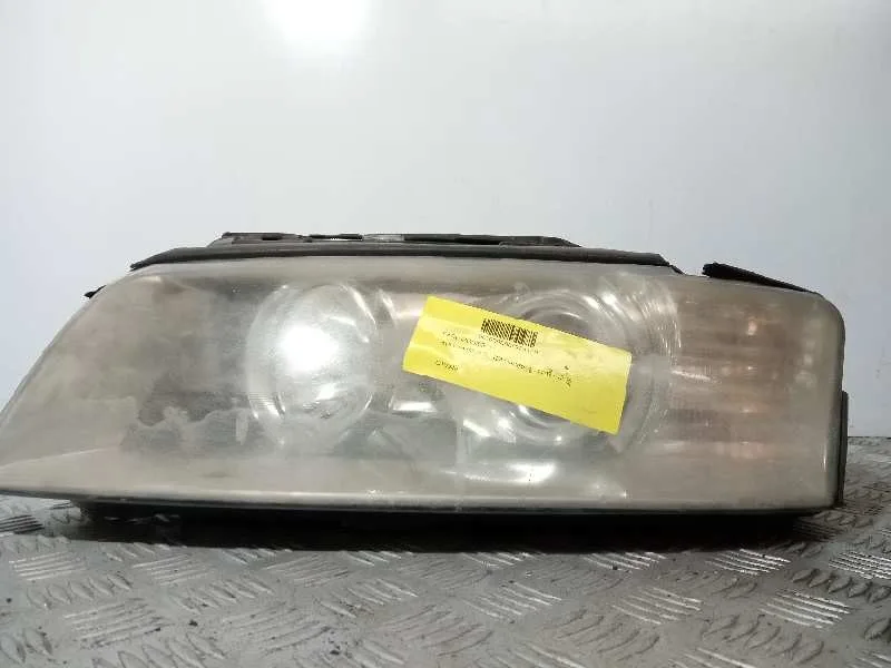 Faro Izquierdo para Audi A8 (4E2)