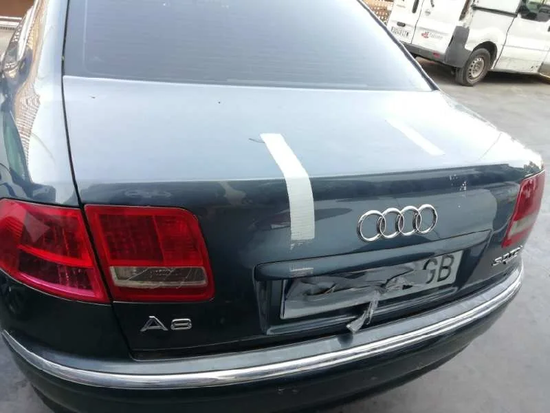 Tapa Maletero para Audi A8 (4E2)