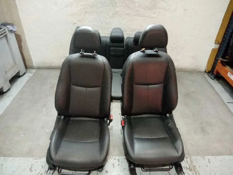 Juego Asientos Completo para Infiniti Q50