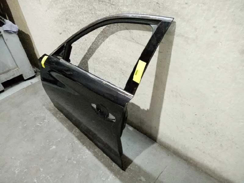 Puerta Delantera Izquierda para Infiniti Q50