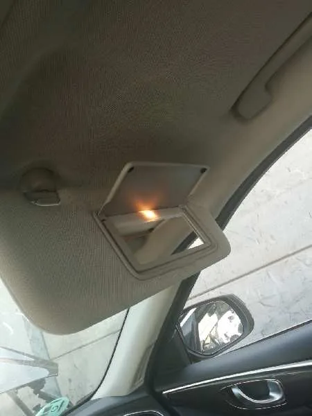 Parasol Derecho para Infiniti Q50