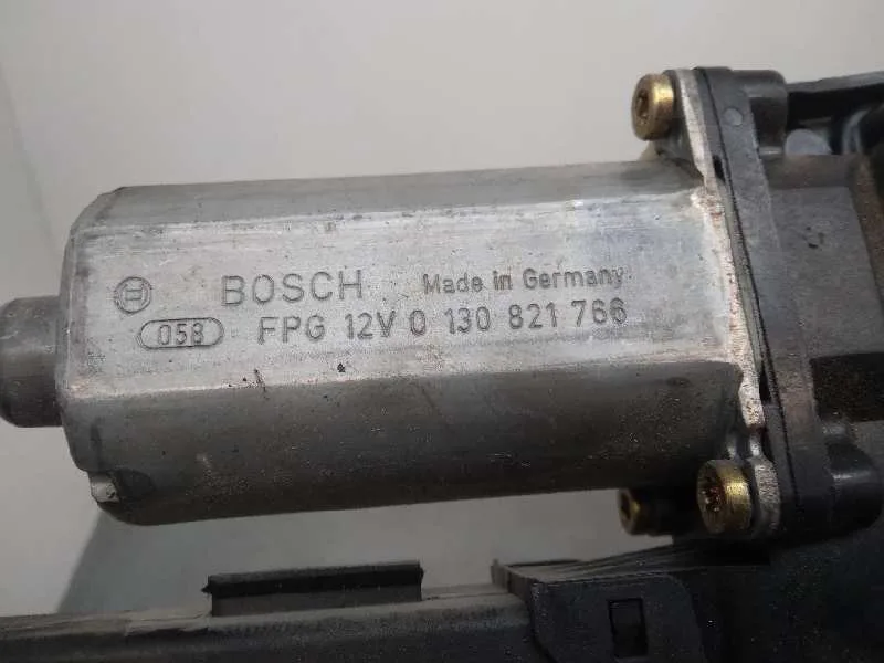 Motor Elevalunas Trasero Derecho para Audi A4 Berlina (8E)