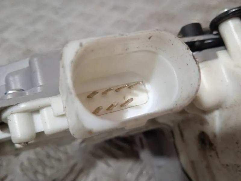 Cerradura Puerta Trasera Derecha para Audi A4 Ber. (B8)