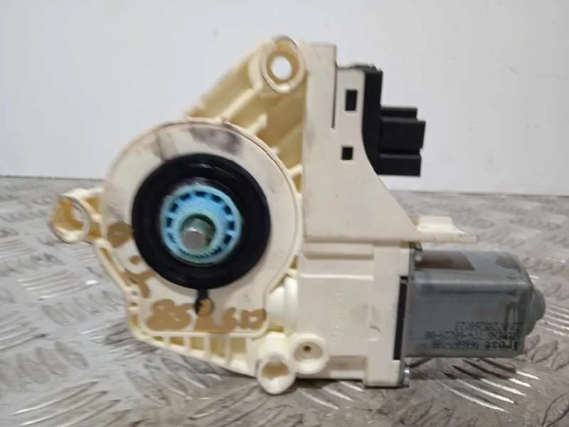 Motor Elevalunas Trasero Derecho para Audi A4 Ber. (B8)