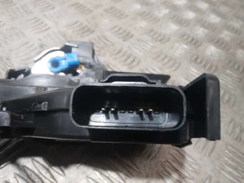 Cerradura Puerta Delantera Derecha para Kia Stonic (Ybcuv)