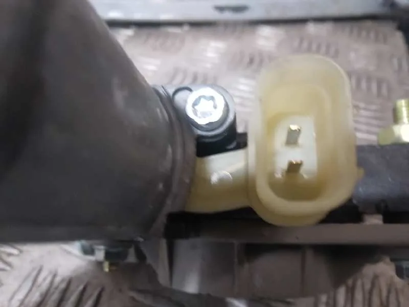 Elevalunas Delantero Derecho para Kia Stonic (Ybcuv)