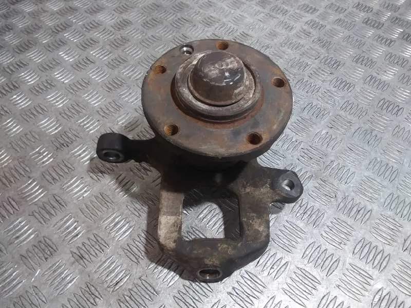 Mangueta Delantera Izquierda para Mercedes-Benz Sprinter 02.00 -> Caja Cerrada