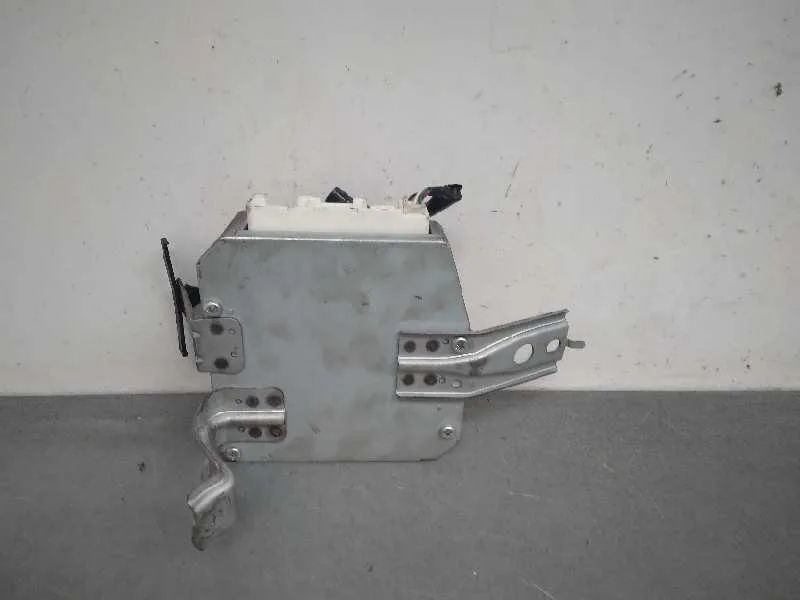 Modulo Electronico para Toyota Corolla (E12)