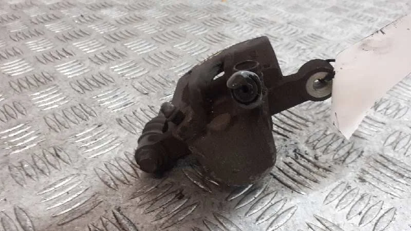 Pinza Freno Trasera Izquierda para Toyota Corolla (E12)