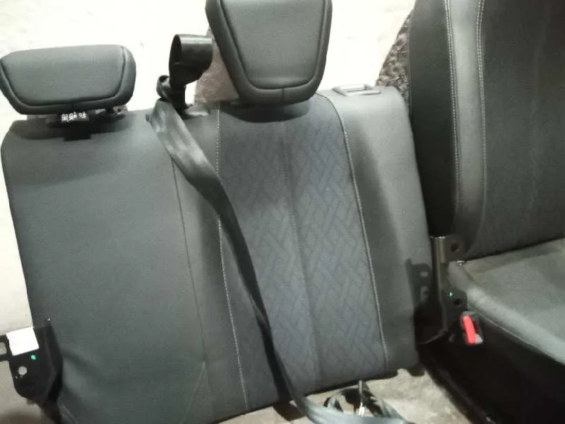 Juego Asientos Completo para Opel Corsa F