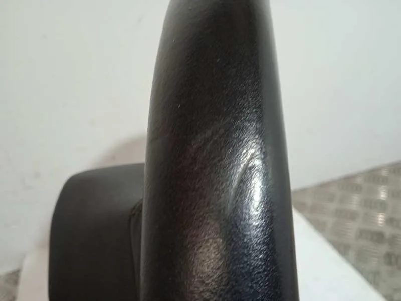 Volante para Opel Corsa F