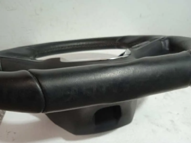 Volante para Opel Corsa F
