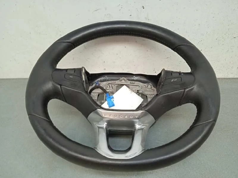 Volante para Peugeot 208