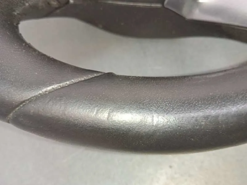 Volante para Peugeot 208