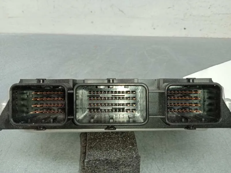 Centralita Motor Uce para Mazda 3 Lim. (Bl)